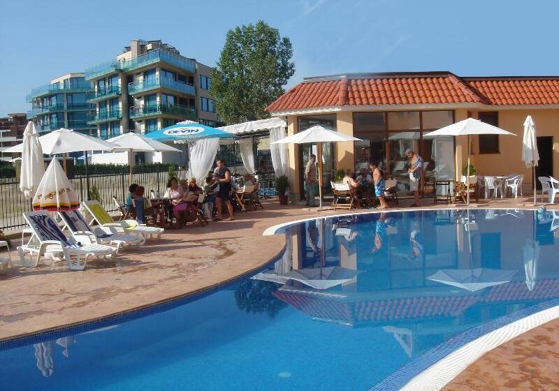 Apart Hotel Kasandra