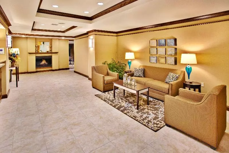 Holiday Inn Express Hotel & Suites   Dubuque West, An Ihg