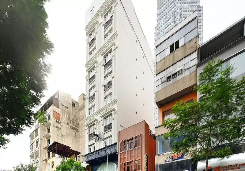 Hotel A&em 19 Dong Du