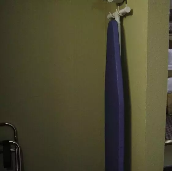 Hotel Americas Best Value Inn St. Louis Downtown