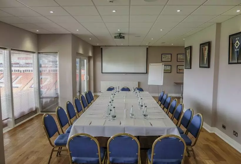 Blackpool Football Club Stadium Hotel, A Member Of Radisson Individuals