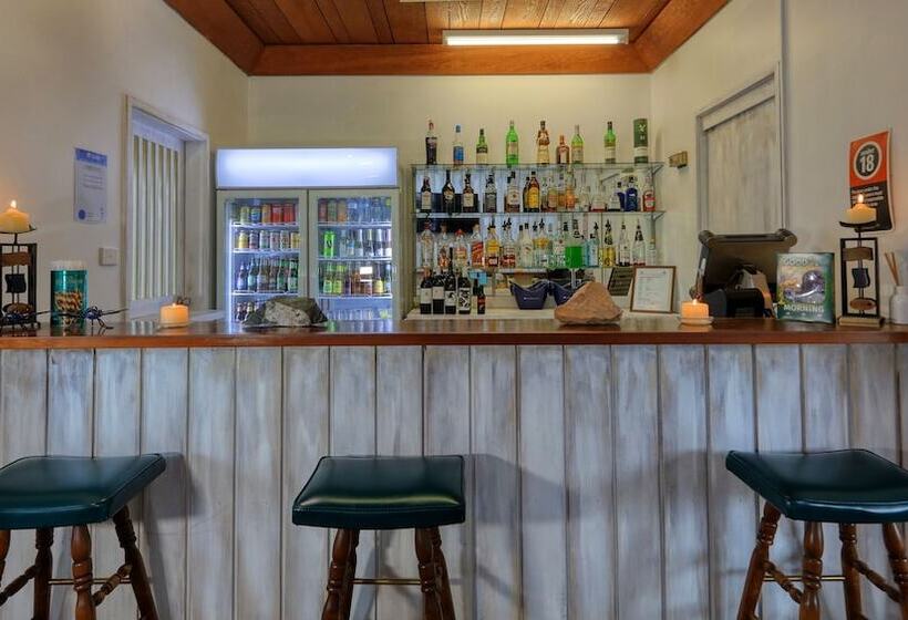 호텔 Bushmans Motor Inn