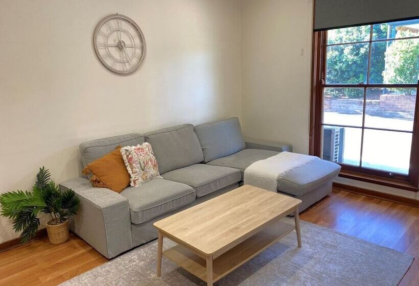 호텔 Bushmans Motor Inn