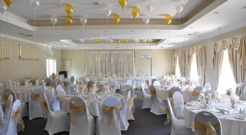 호텔 Bushmans Motor Inn