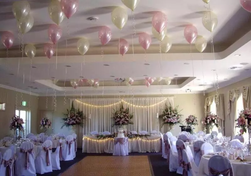 בית מלון כפרי Bushmans Motor Inn