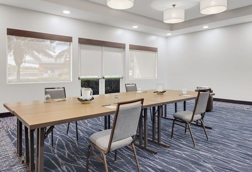 هتل Courtyard By Marriott San Jose Airport Alajuela