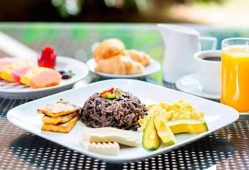 فندق Courtyard By Marriott San Jose Airport Alajuela