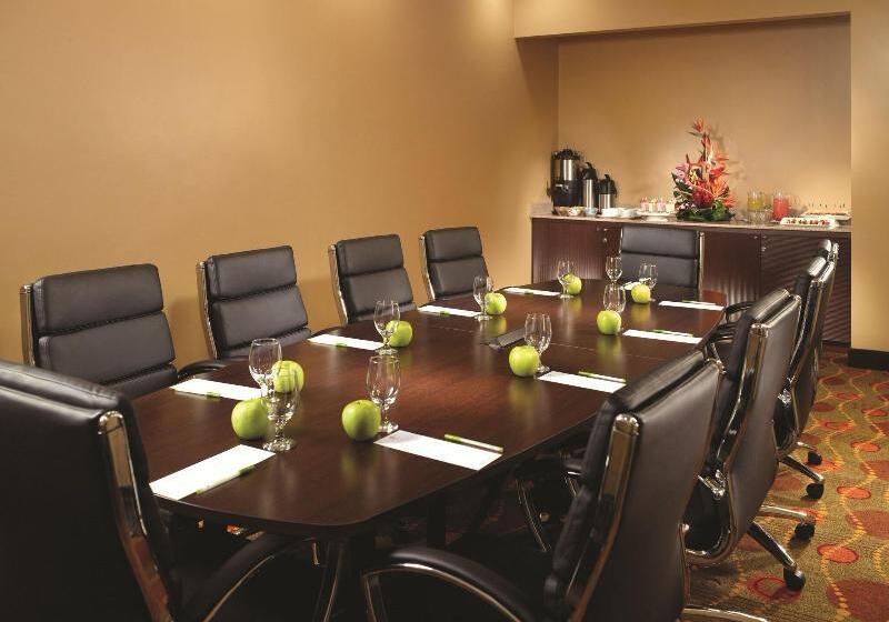 هتل Courtyard By Marriott San Jose Airport Alajuela