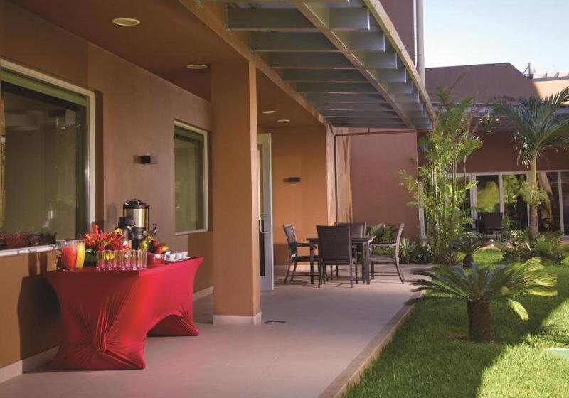 هتل Courtyard By Marriott San Jose Airport Alajuela