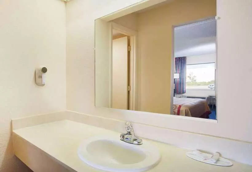 ホテル Days Inn By Wyndham Greeneville