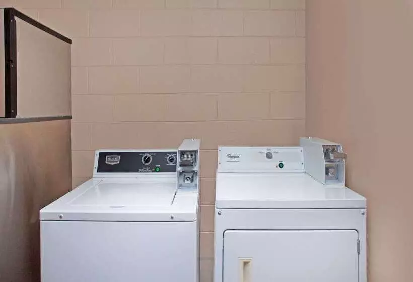 ホテル Days Inn By Wyndham Greeneville