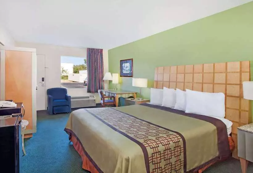 ホテル Days Inn By Wyndham Greeneville