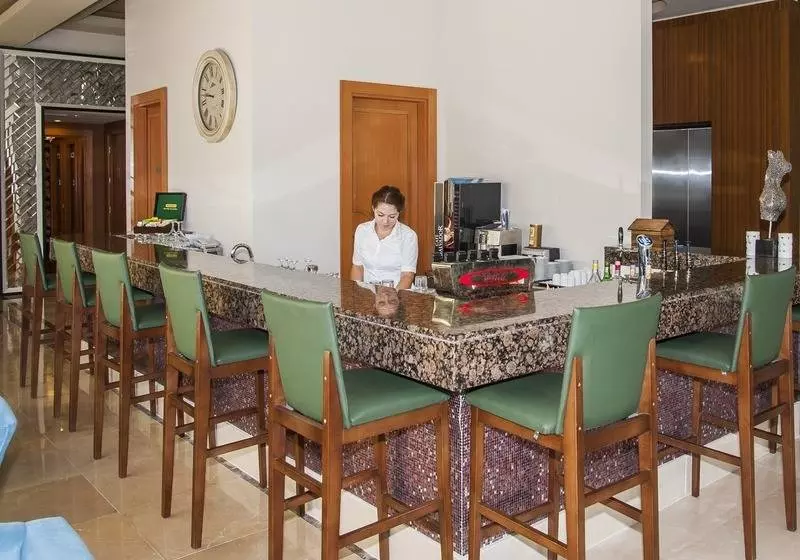 Dream World Resort & Spa - All Inclusive