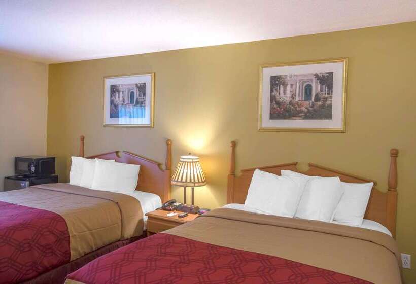 ホテル Econo Lodge Manchester Center