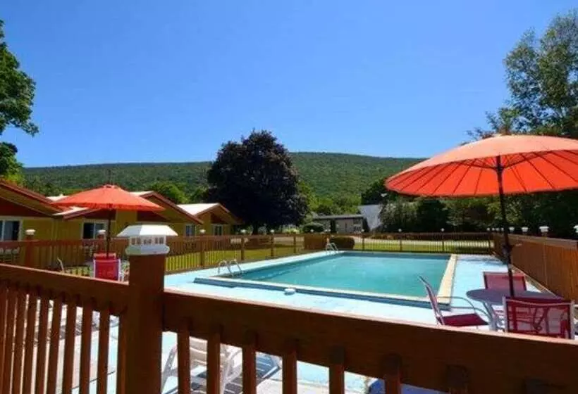 ホテル Econo Lodge Manchester Center