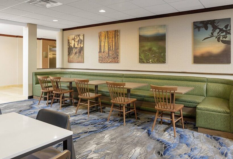 فندق Fairfield Inn & Suites By Marriott Paducah