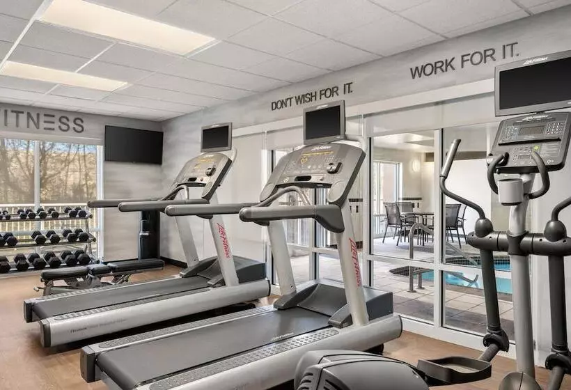 Отель Fairfield Inn & Suites By Marriott Paducah