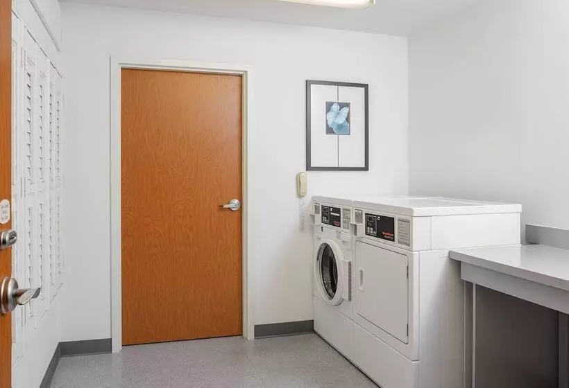 Отель Fairfield Inn & Suites By Marriott Paducah