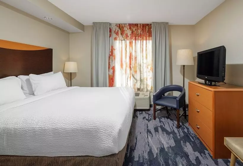Отель Fairfield Inn & Suites By Marriott Paducah