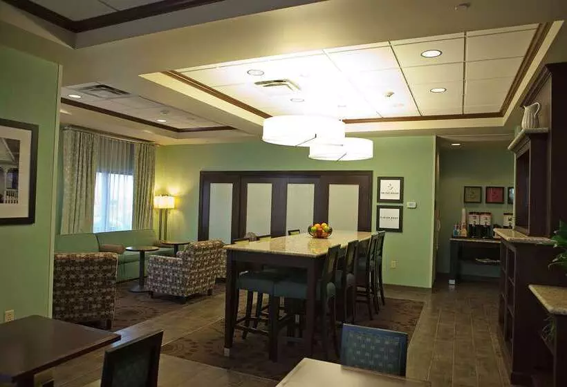 酒店 Hampton Inn Colby