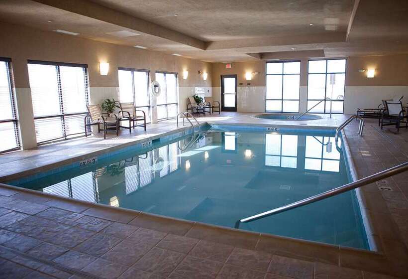 בית מלון כפרי Hampton Inn Colby