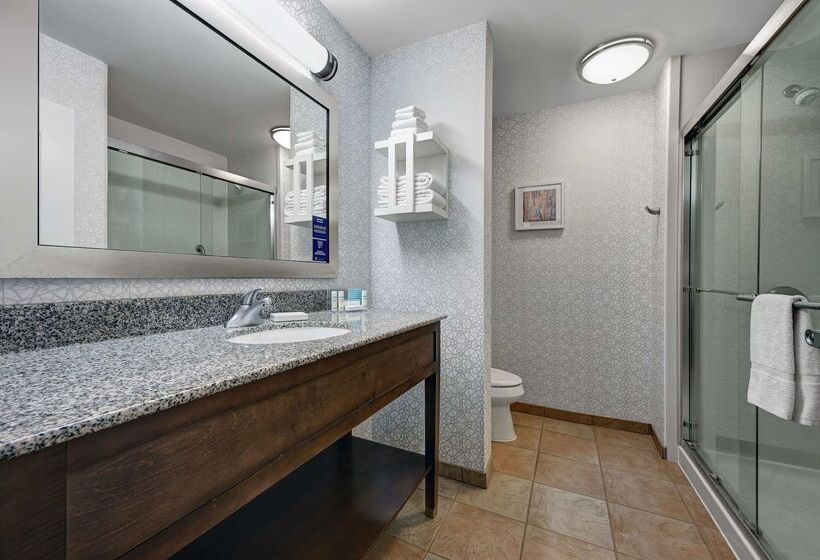 Отель Hampton Inn Farmington