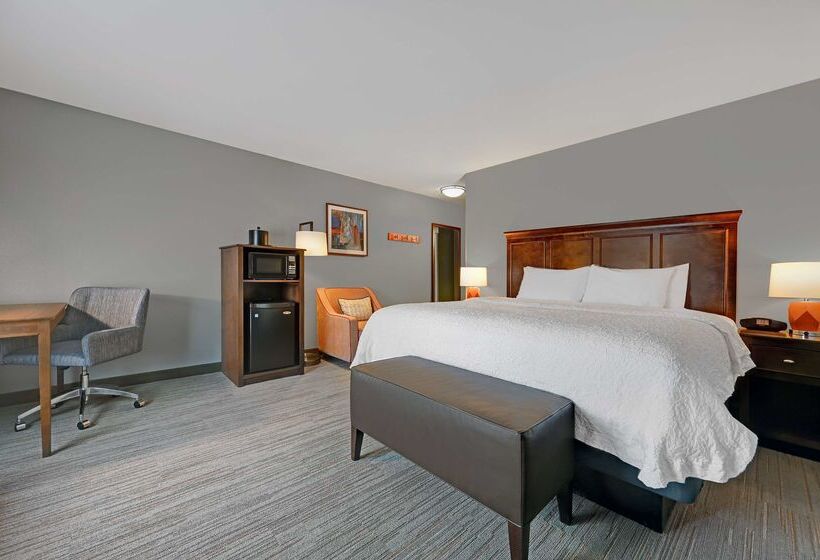 Отель Hampton Inn Farmington