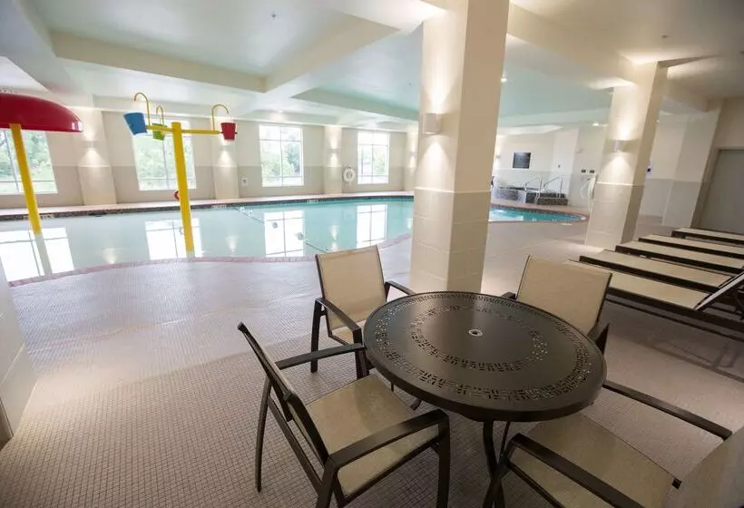 هتل Hampton Inn & Suites Oklahoma City Airport