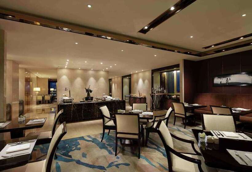 בית מלון כפרי Hilton Zhengzhou