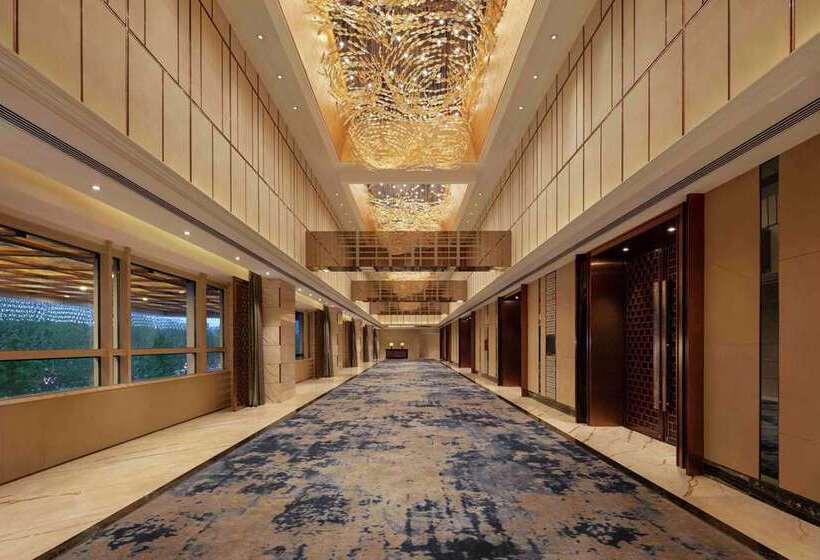 בית מלון כפרי Hilton Zhengzhou