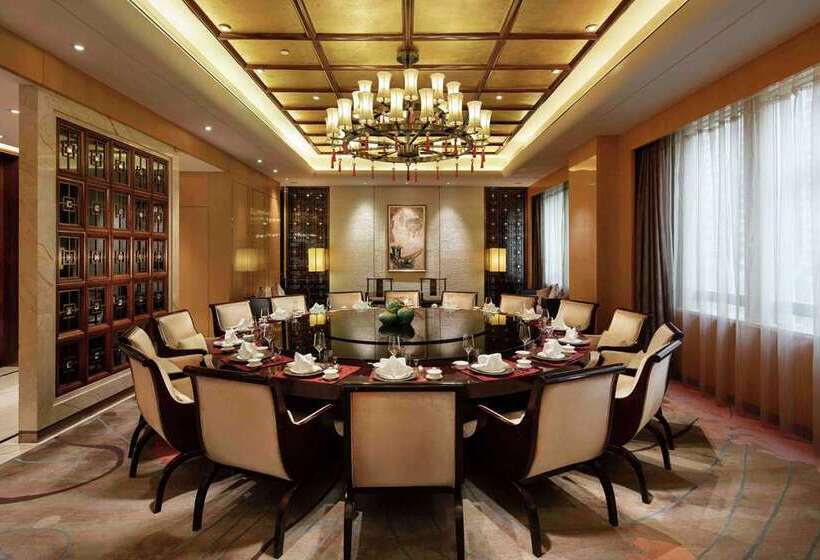 בית מלון כפרי Hilton Zhengzhou