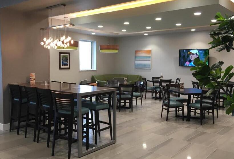 Holiday Inn Hotel & Suites Daytona Beach On The Ocean, An Ihg