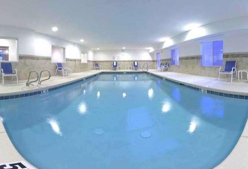 Holiday Inn Express Hotel & Suites Albuquerque Airport, An Ihg