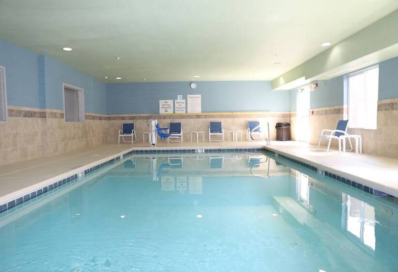 Holiday Inn Express Hotel & Suites Albuquerque Airport, An Ihg