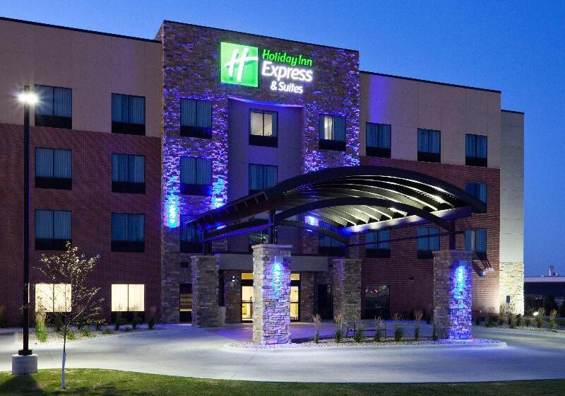 ホテル Holiday Inn Express & Suites Fort Dodge, An Ihg