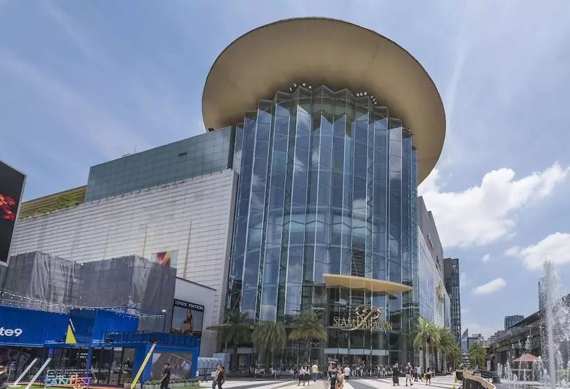 Отель Maitria Mode Sukhumvit 15 Bangkok A Chatrium Collection