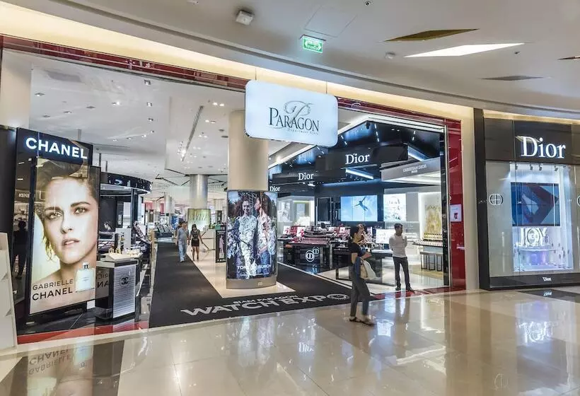 Отель Maitria Mode Sukhumvit 15 Bangkok A Chatrium Collection