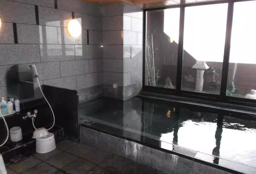 هتل Route Inn Hirosaki Ekimae