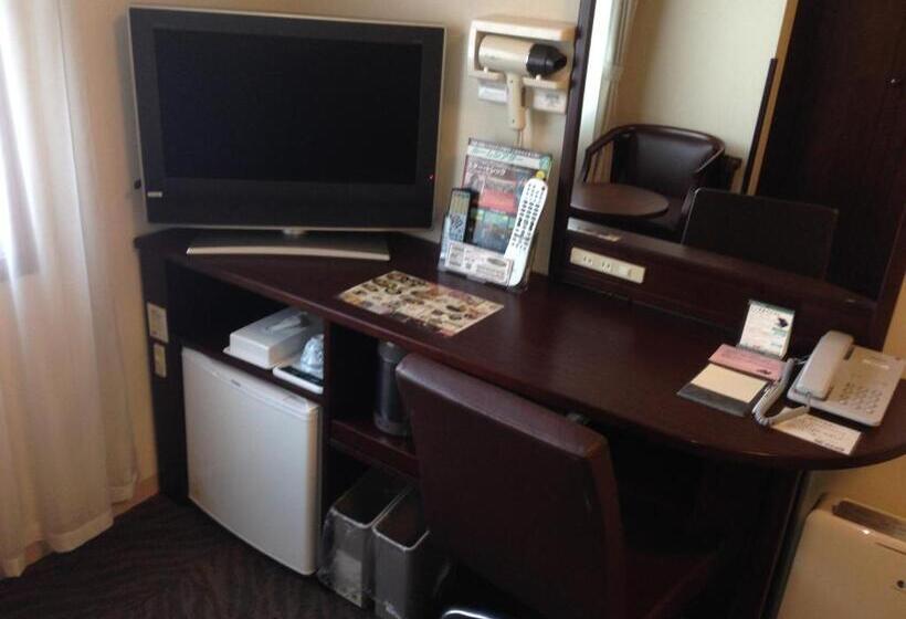 فندق Route Inn Hirosaki Ekimae