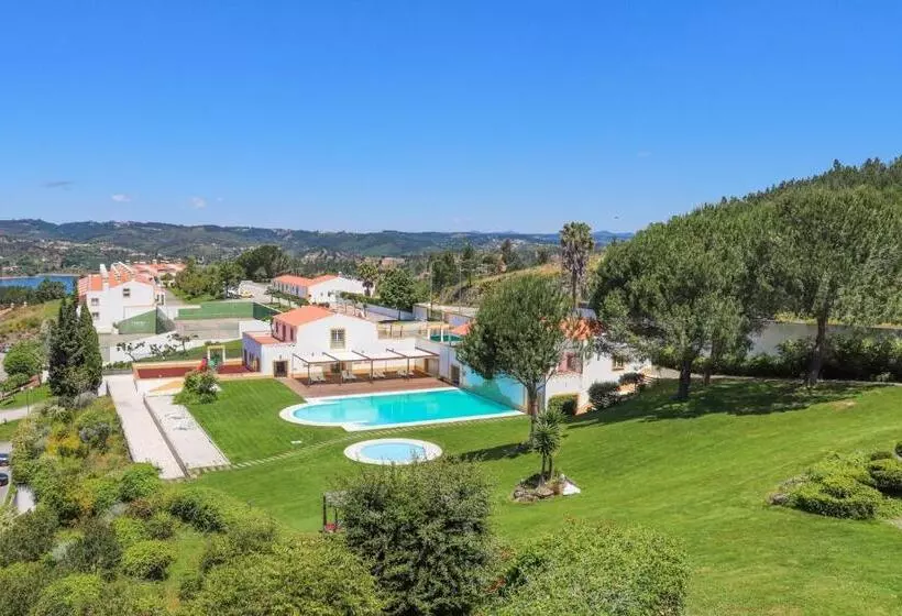 Отель Segredos De Vale Manso