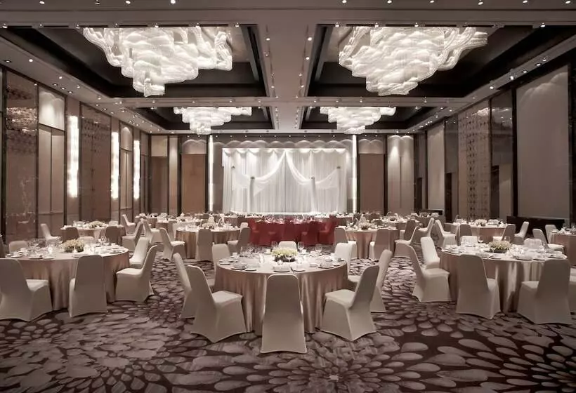 Shanghai Marriott Hotel Pudong East
