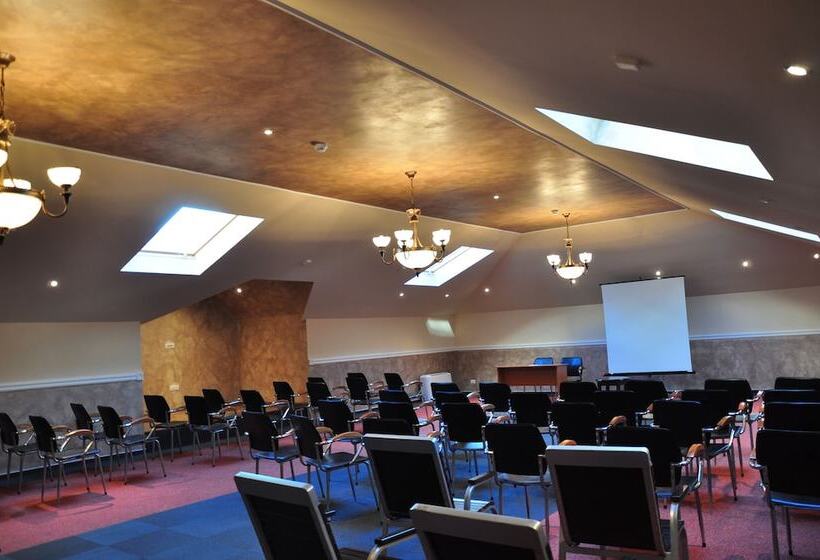 בית מלון כפרי Vigo Grand