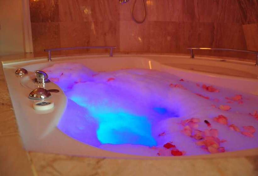 בית מלון כפרי Vigo Grand