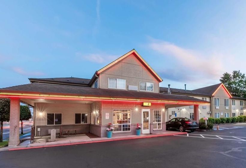Motel Super 8 By Wyndham Gresham/portland Area Or