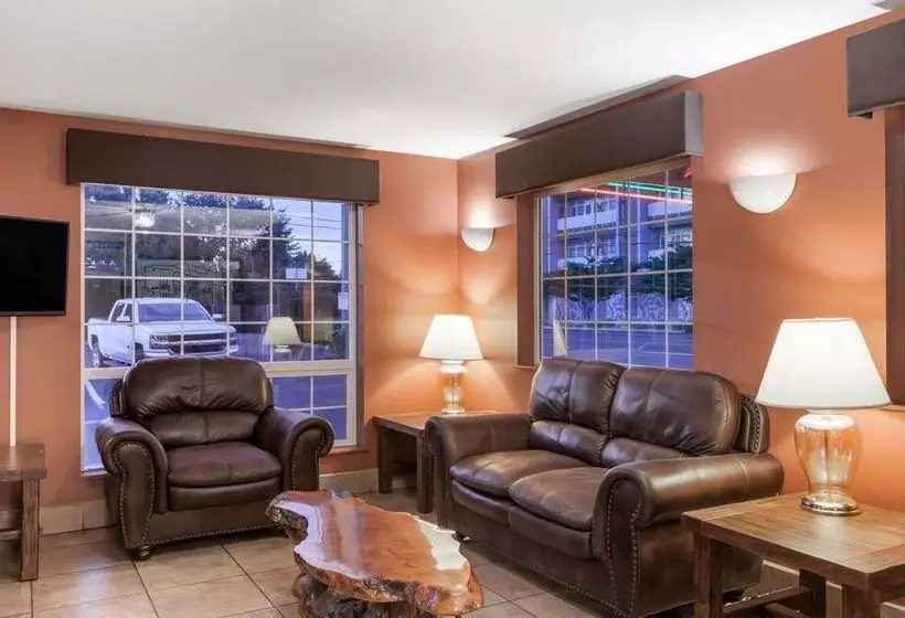 汽车旅馆 Super 8 By Wyndham Gresham/portland Area Or