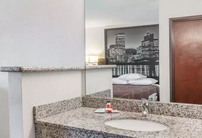 汽车旅馆 Super 8 By Wyndham Gresham/portland Area Or