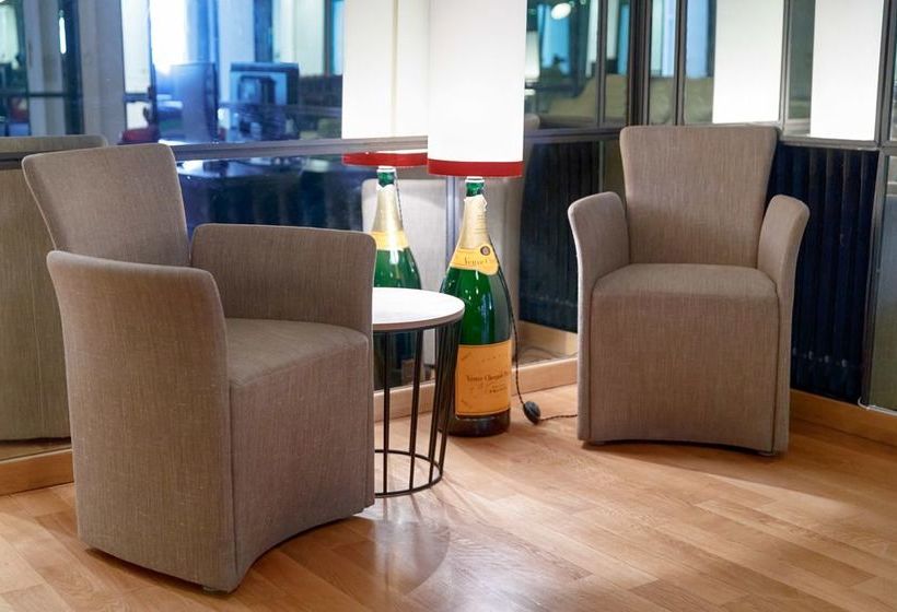 민박 Ht N°9 Colosseo