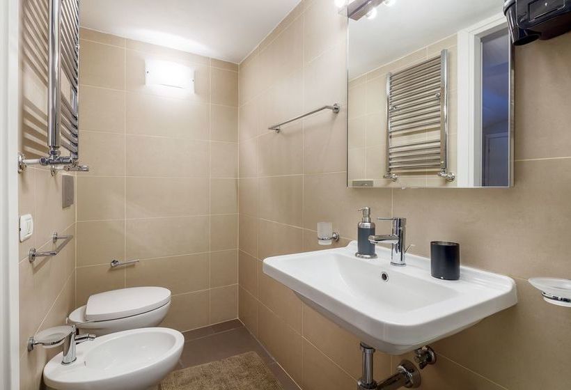 민박 Ht N°9 Colosseo