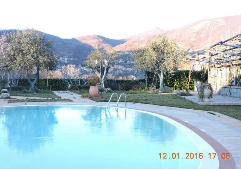 Bed and Breakfast Rabbit