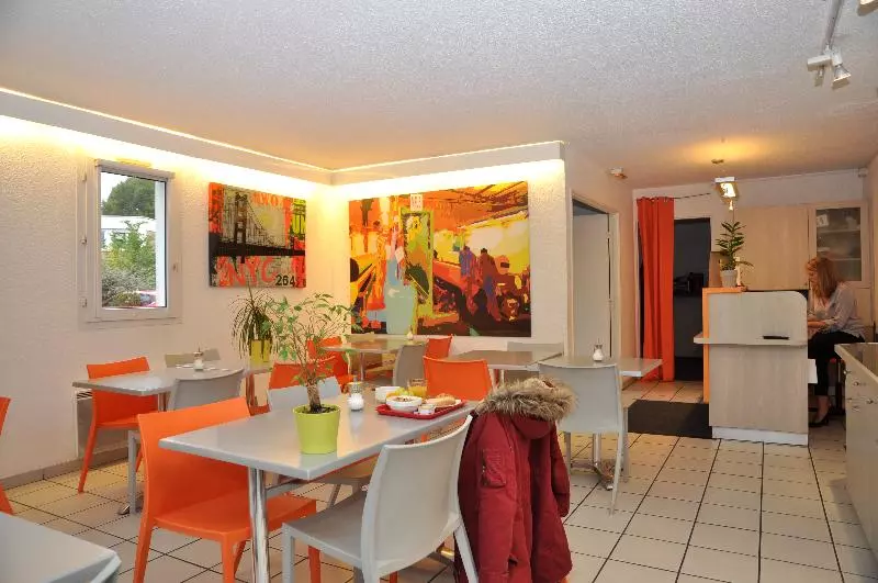 Brit Hotel Caen-est Mondeville